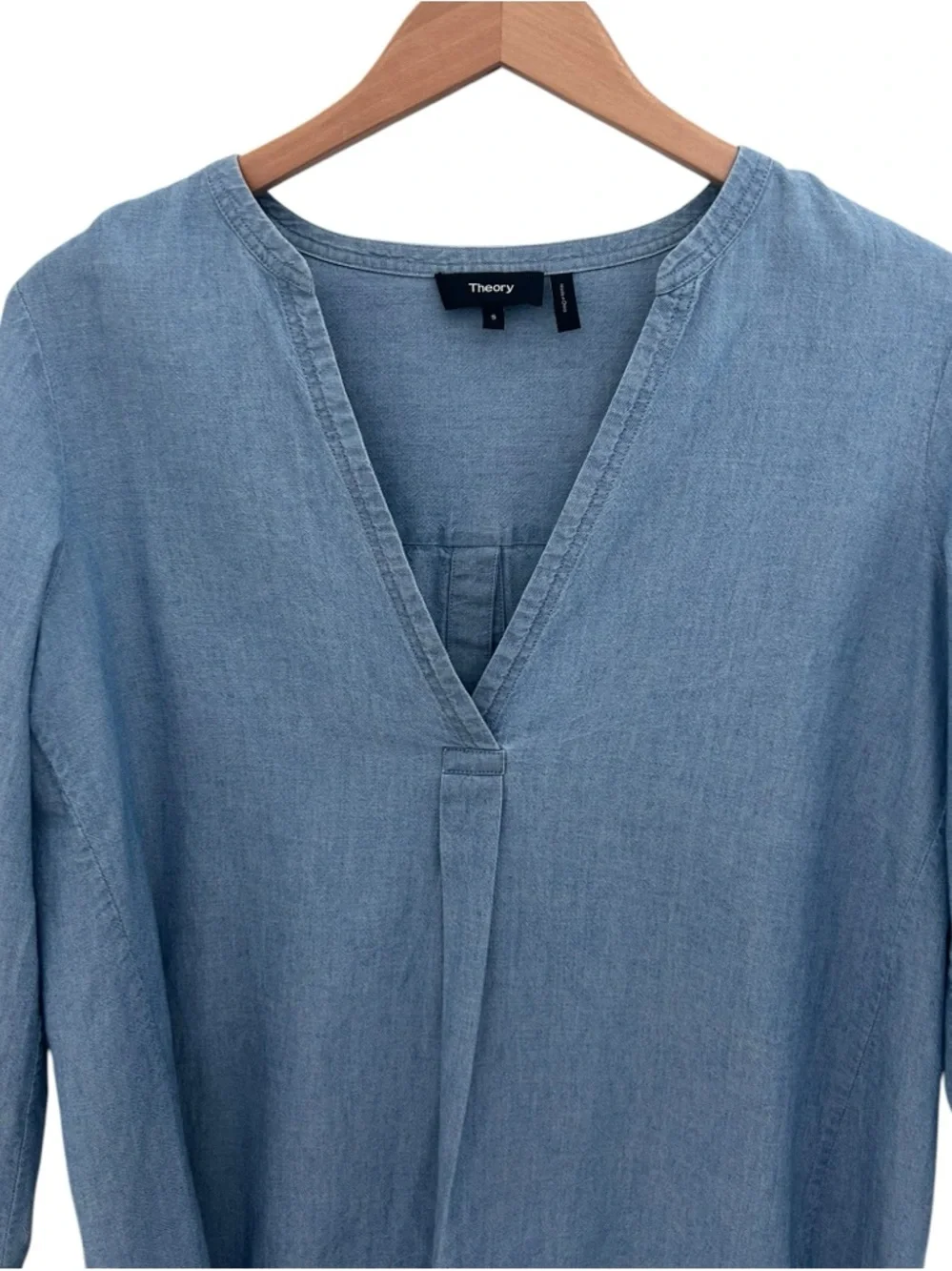 Theory Ophelia Chambray Split Back Blouse Size Small